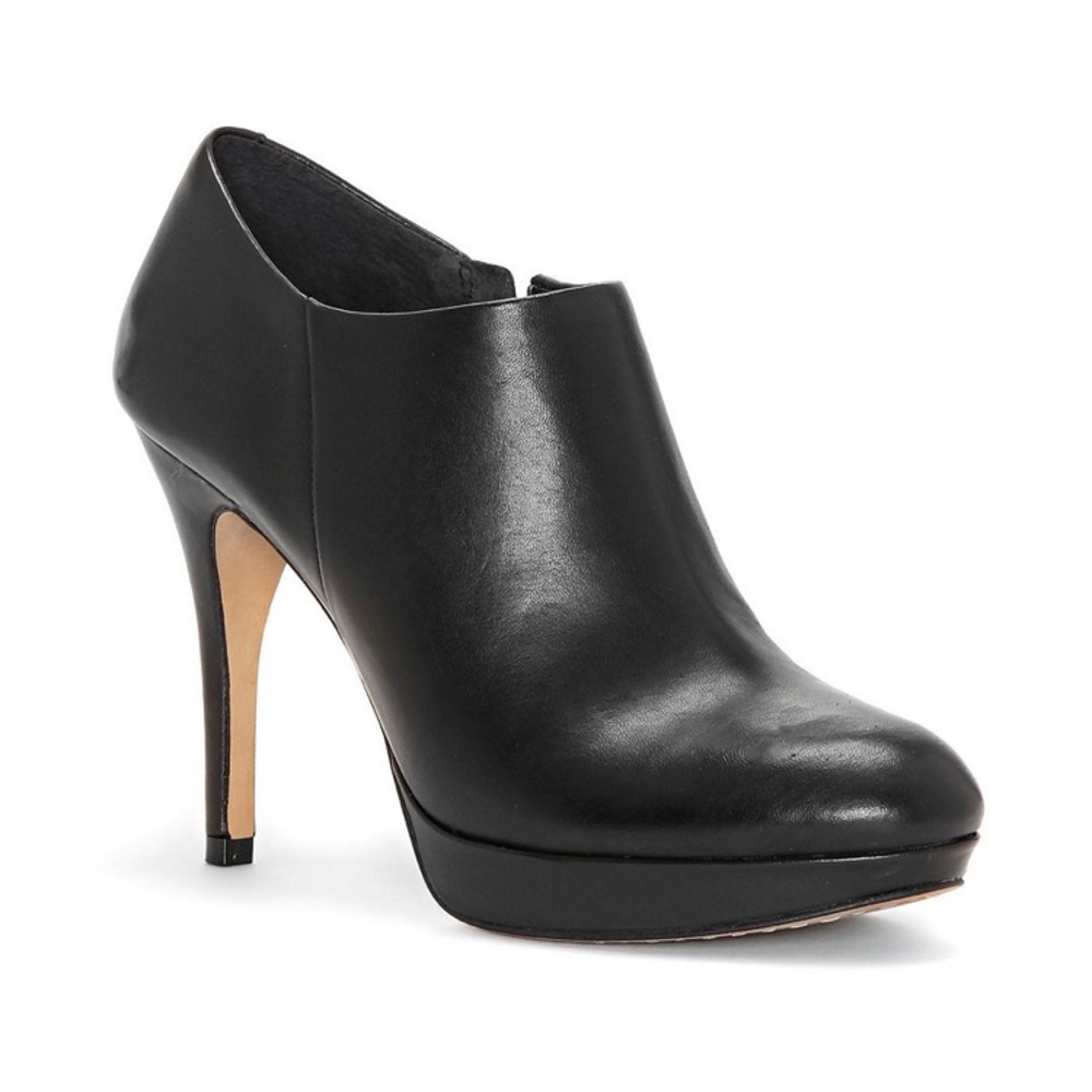 Vince Camuto Elvin Leather Booties Black Size 6.5